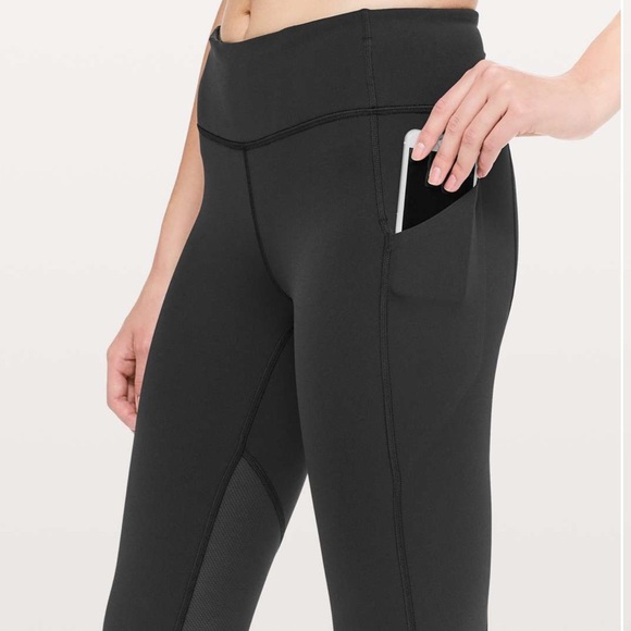 Pace Rival Crop - Picture 3 of 6